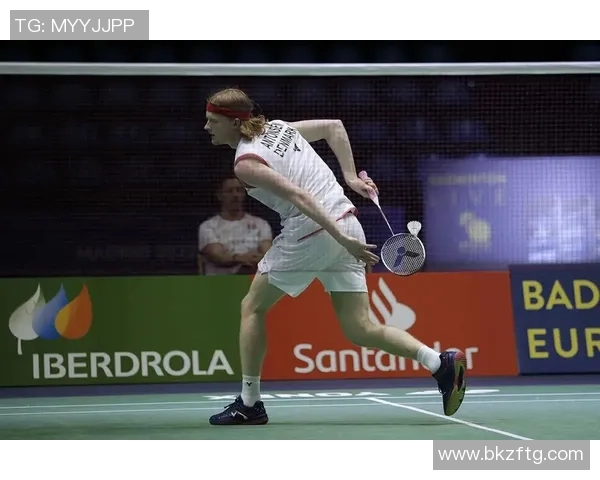 南京羽毛球队在欧锦赛中的灵活性表现分析与点评 南京羽毛球队在欧锦赛中的灵活性表现分析与点评